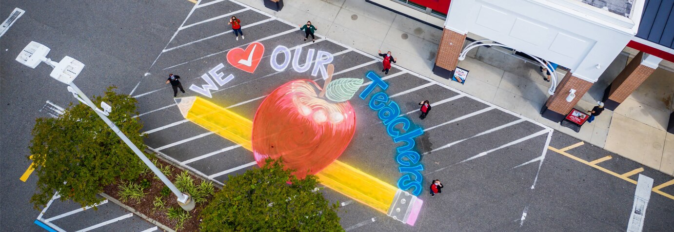 We love our teachers mural at a Winn-Dixie